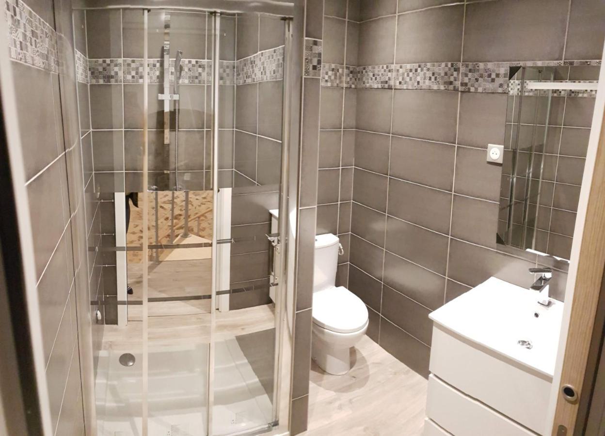 Tuilerie De La Cote 4* Aparthotel Ouzouer-Sur-Trezee Bagian luar foto