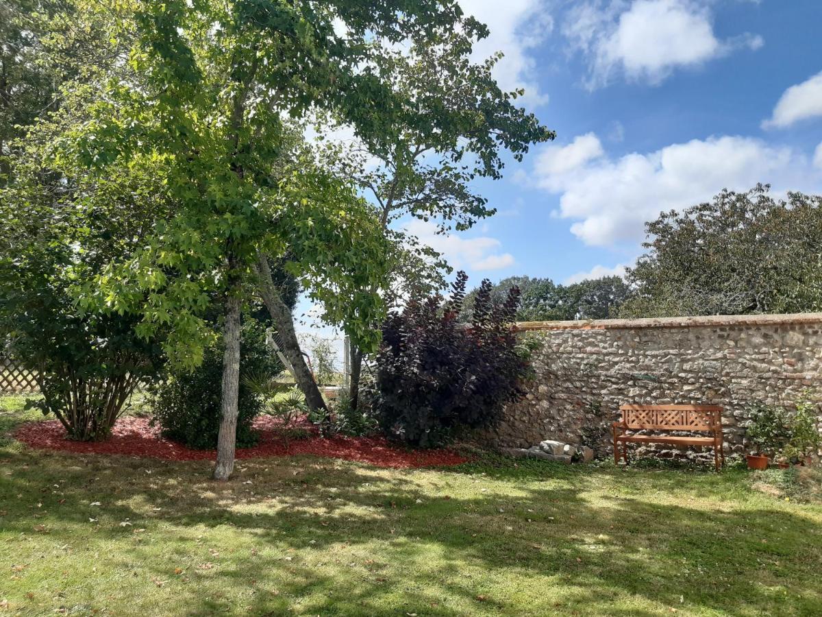 Tuilerie De La Cote 4* Aparthotel Ouzouer-Sur-Trezee Bagian luar foto